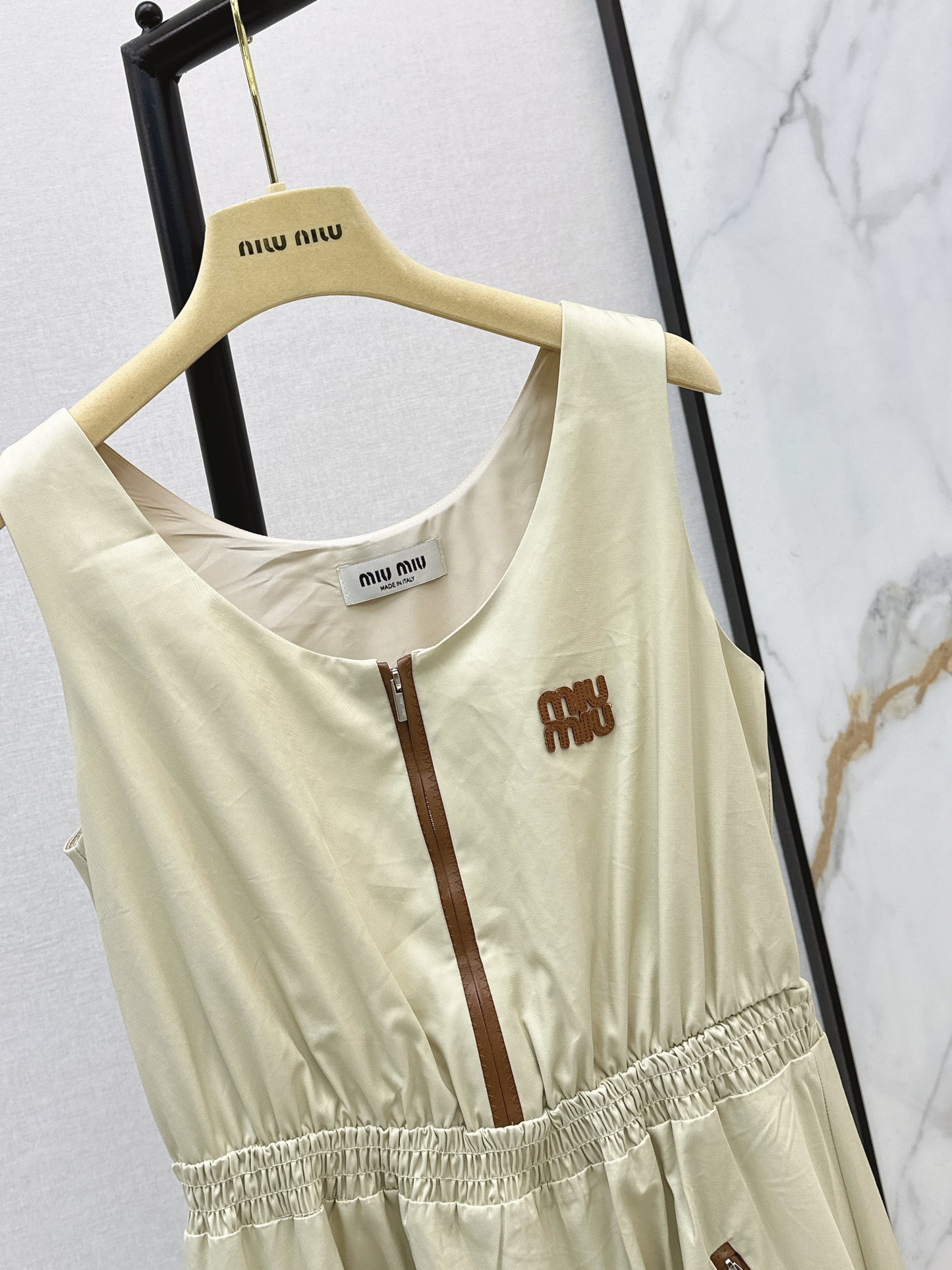 26ss Long Sleeveless Dress