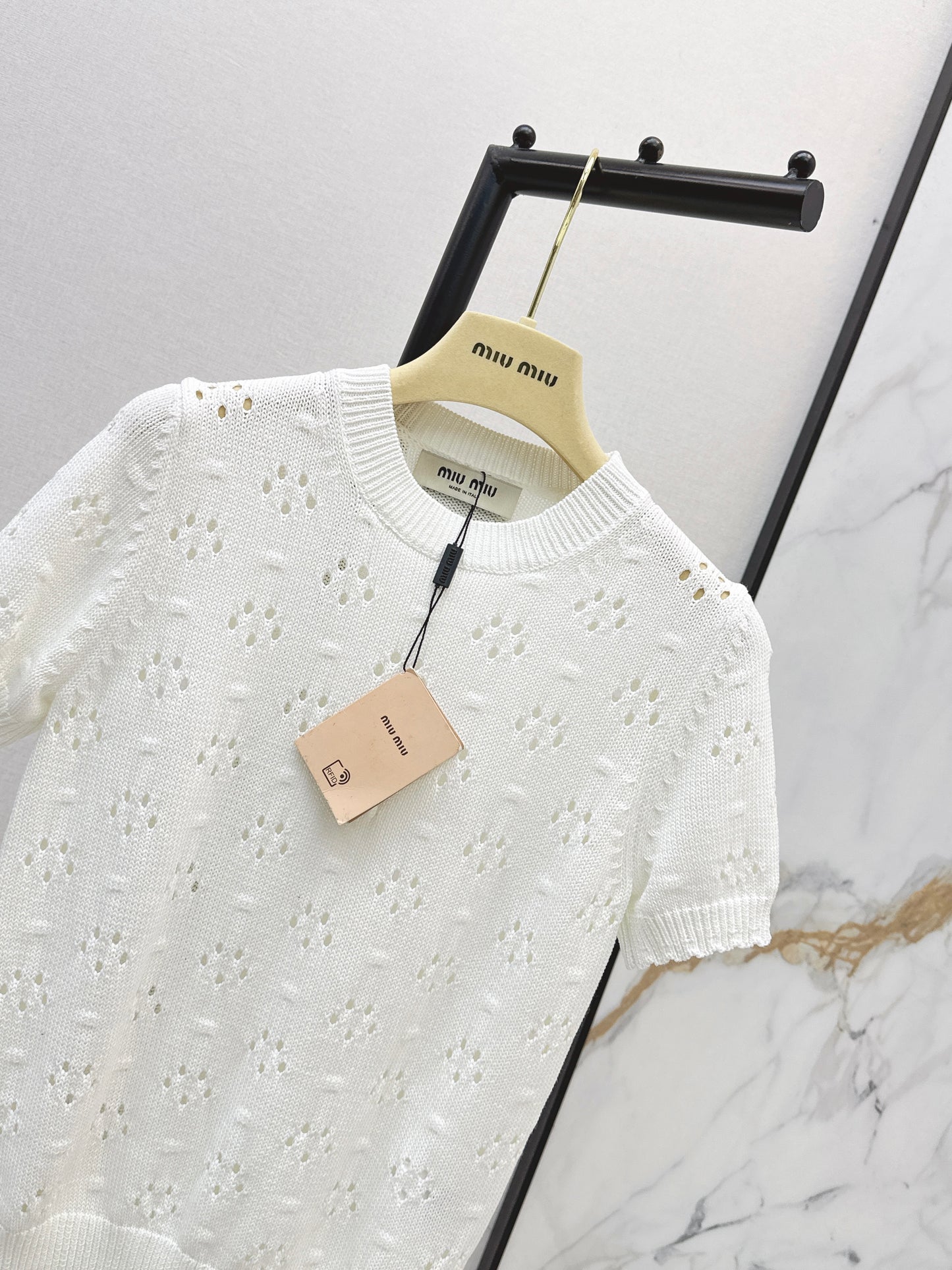 26ss Openwork Top