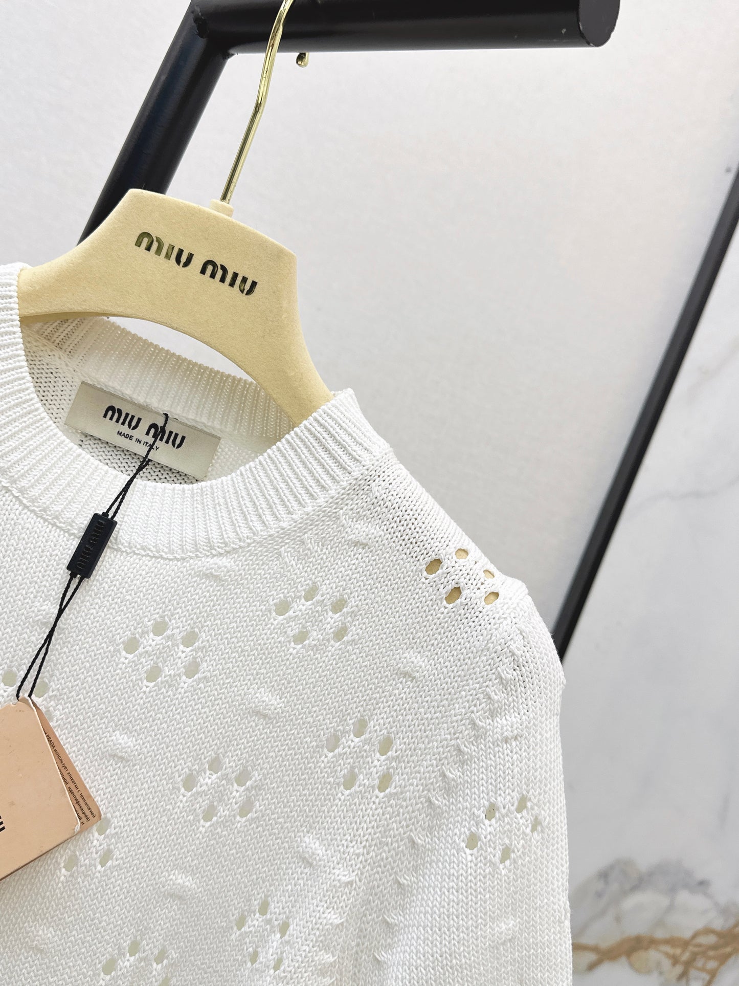 26ss Openwork Top