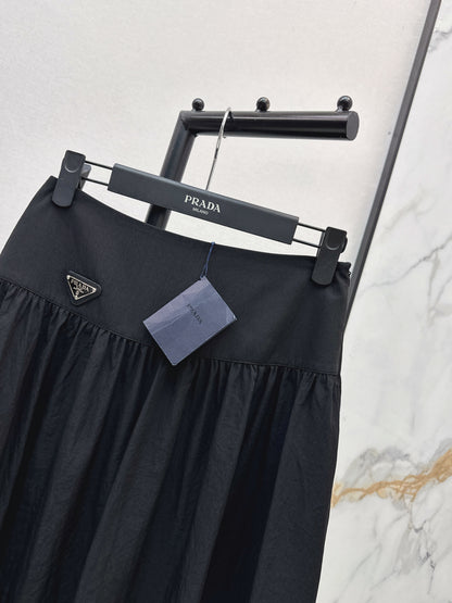 26ss Triangle Pattern Decorative Half Skirt