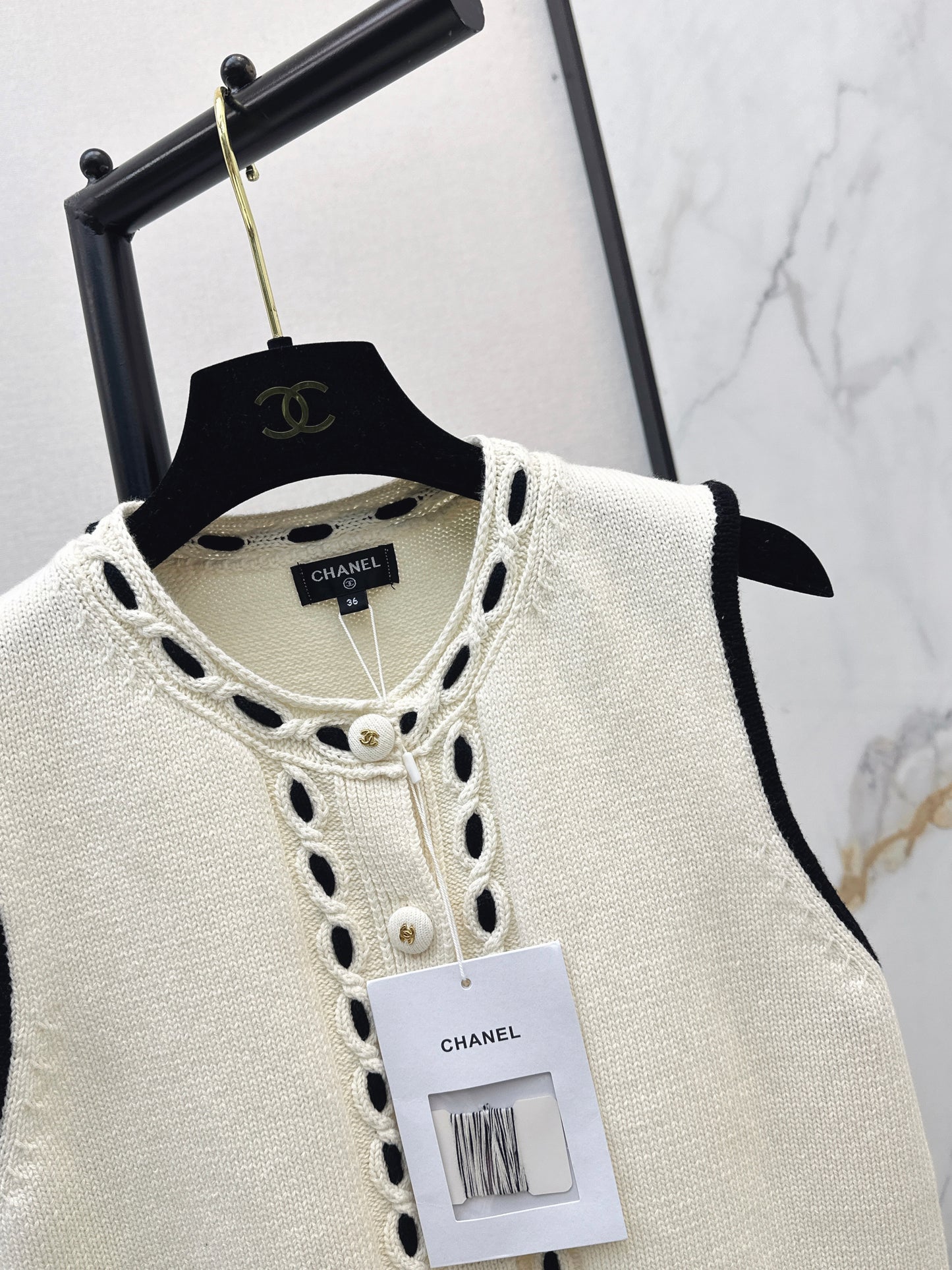 26ss Handmade color-block crochet knitted vest