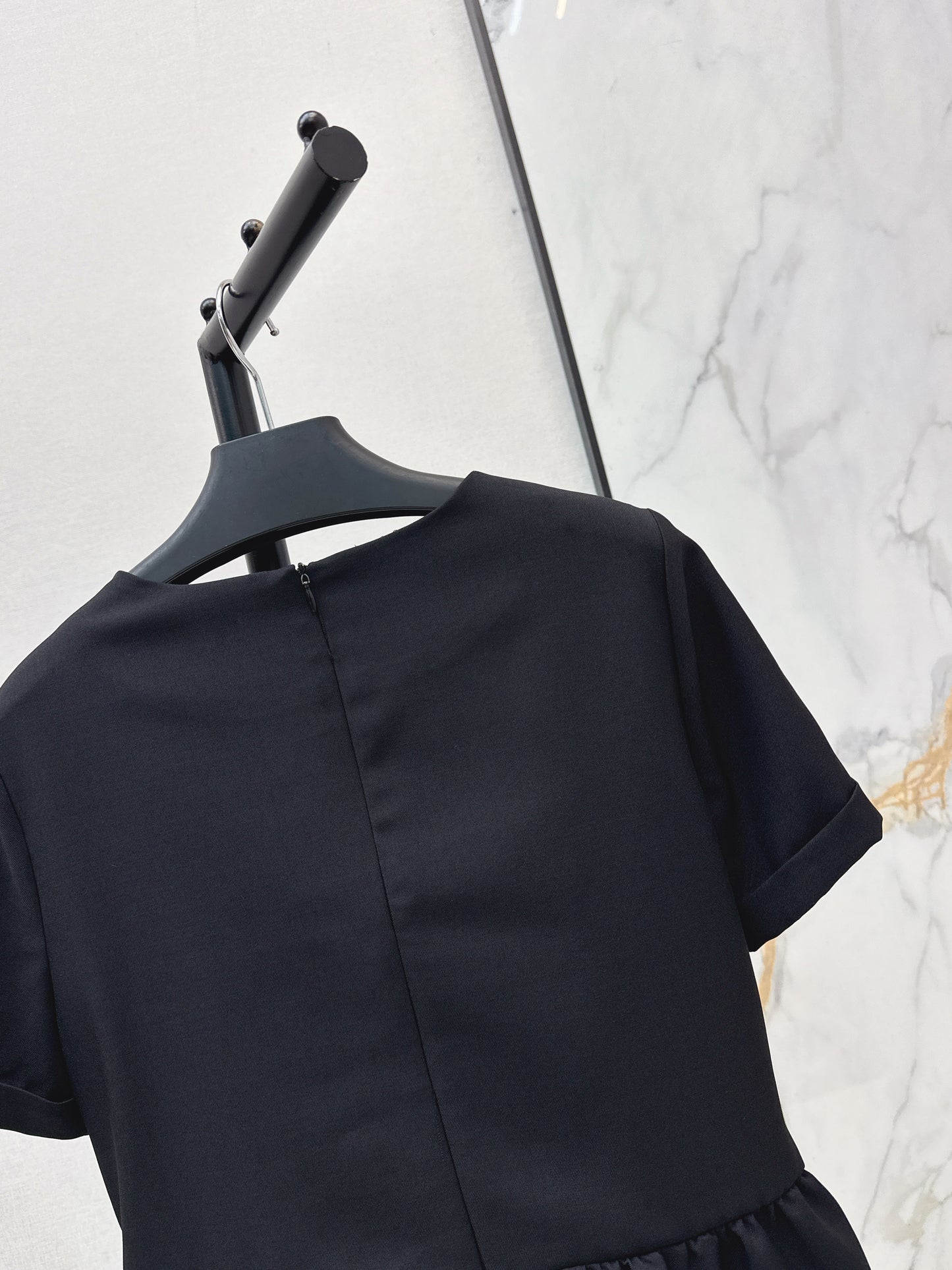 26ss Cinched Waist Tie Dress