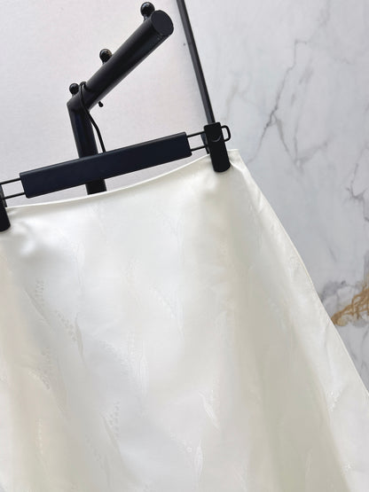 26ss Lily of the Valley Jacquard A-Line Flared Midi Skirt