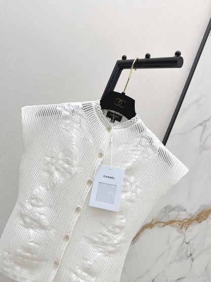26ss Stand-collar drop-shoulder hollow-out top