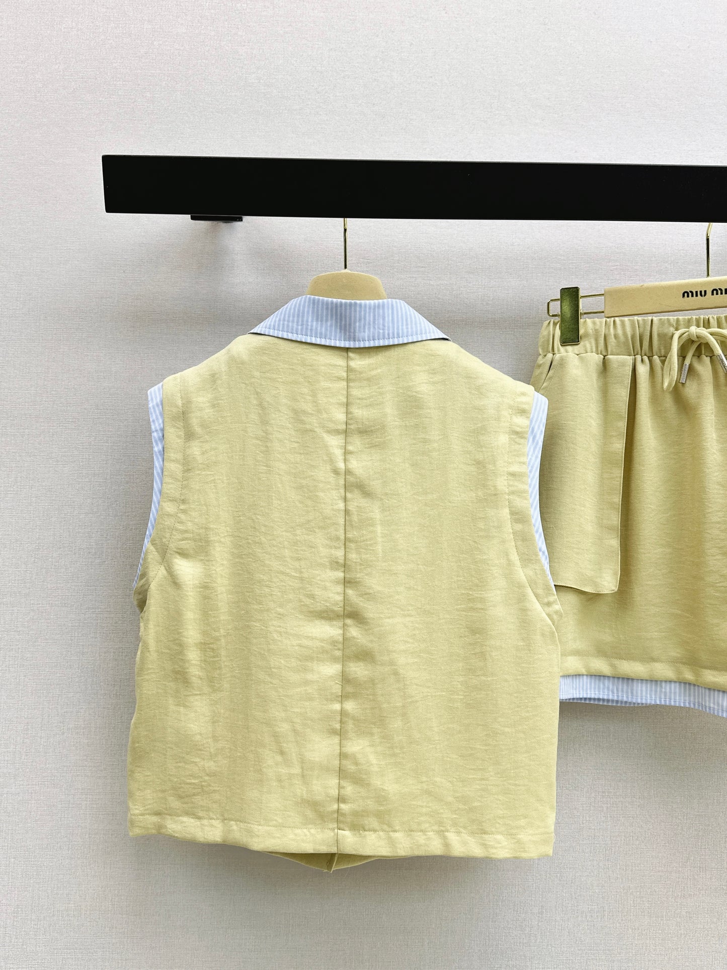 26ss Age-reducing Outfit Set