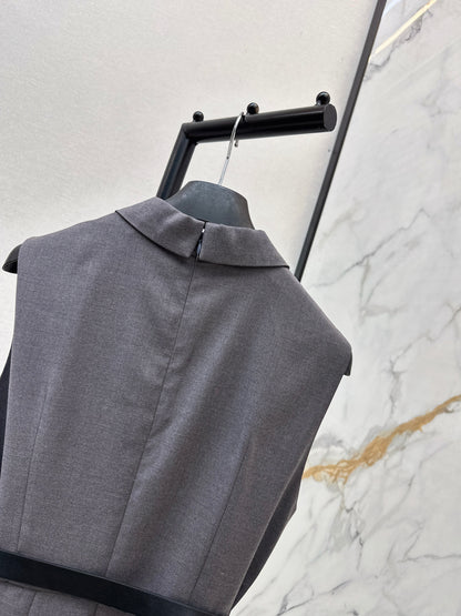 26ss Collared Pleated Dress