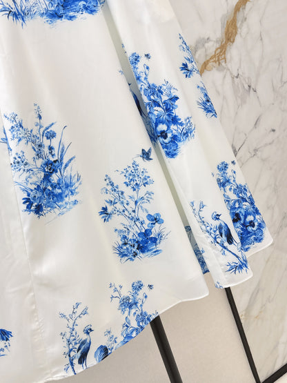 26ss Blue and white porcelain print shirt / dress