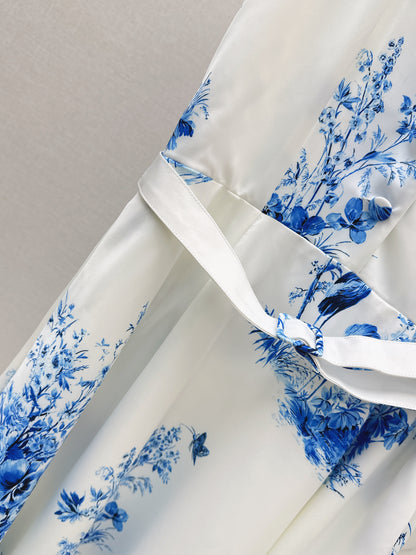 26ss Blue and white porcelain dress