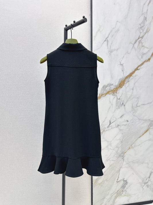 26SS — New Sleeveless Dress with Metal Buckle Decoration
