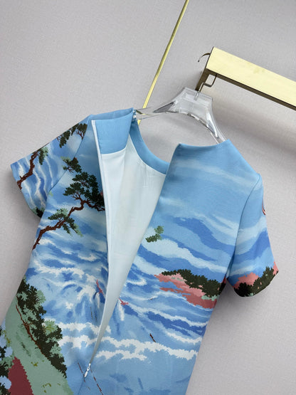Round-neck dress