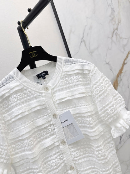 Open-knit cardigan