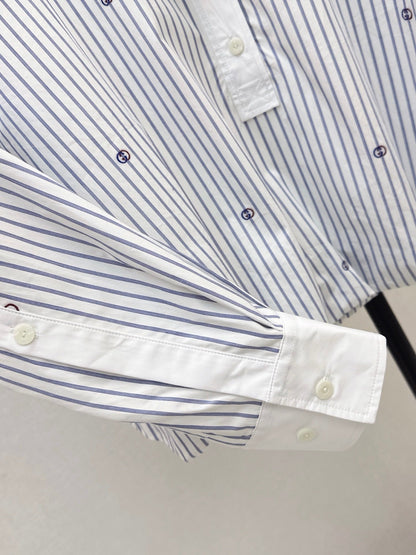 Loose-fit striped shirt with a classic collar
