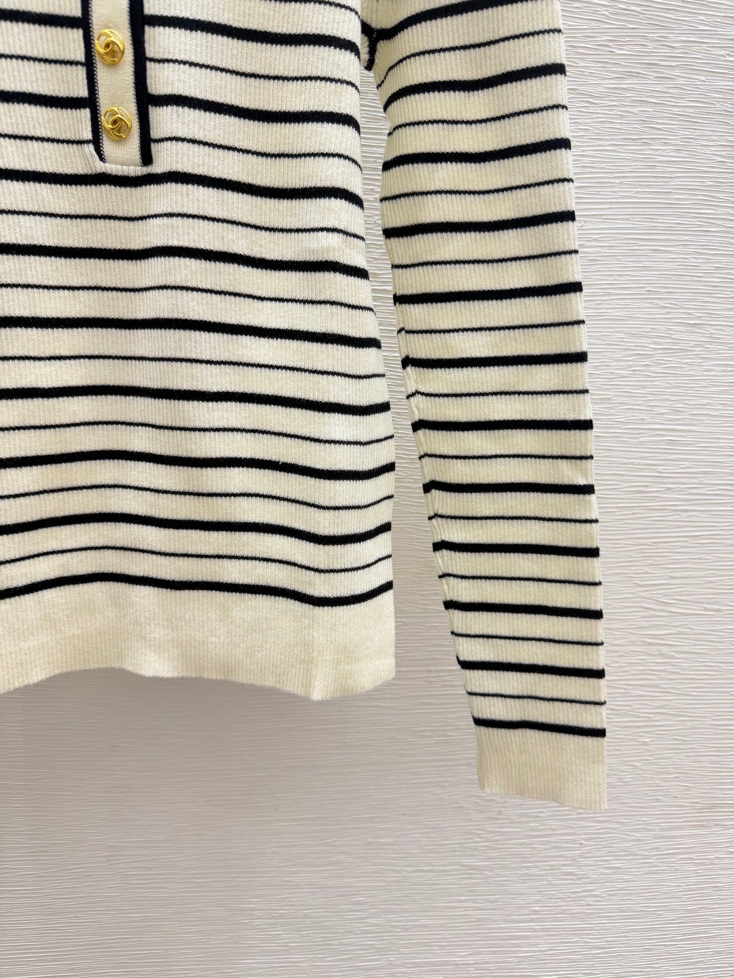 Long-sleeve color-block striped knit top
