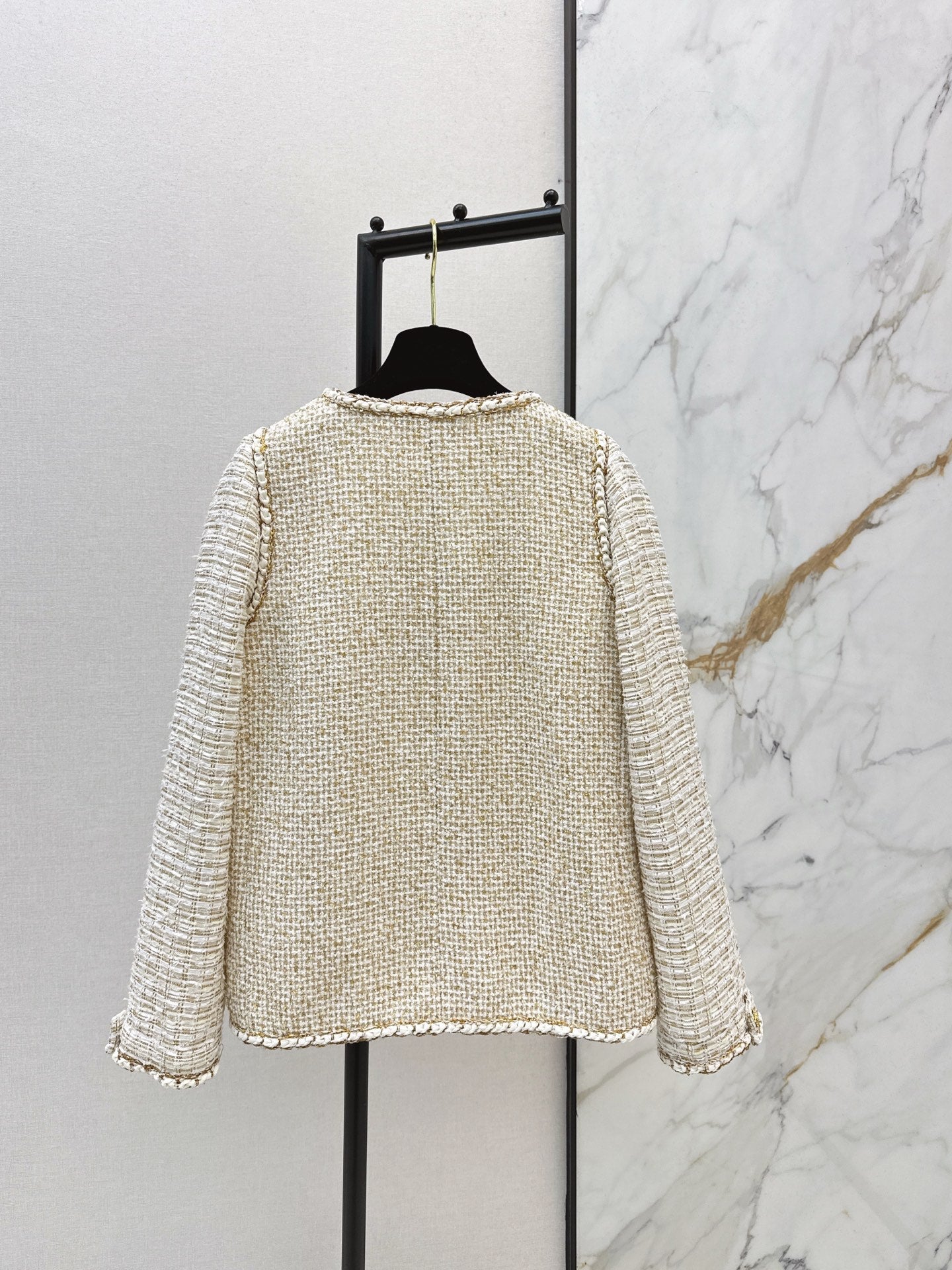 chanel/26Gilded Tweed Panel Jacket