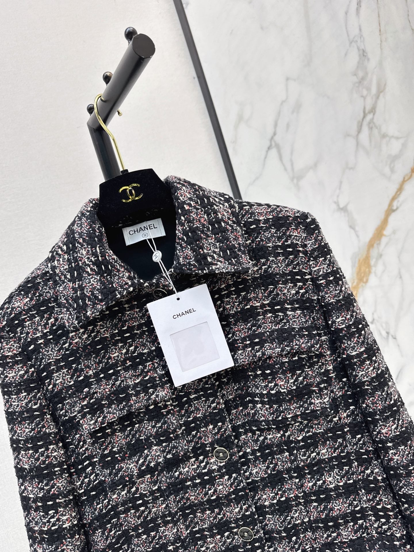 Chanel/Mid-length tweed jacket