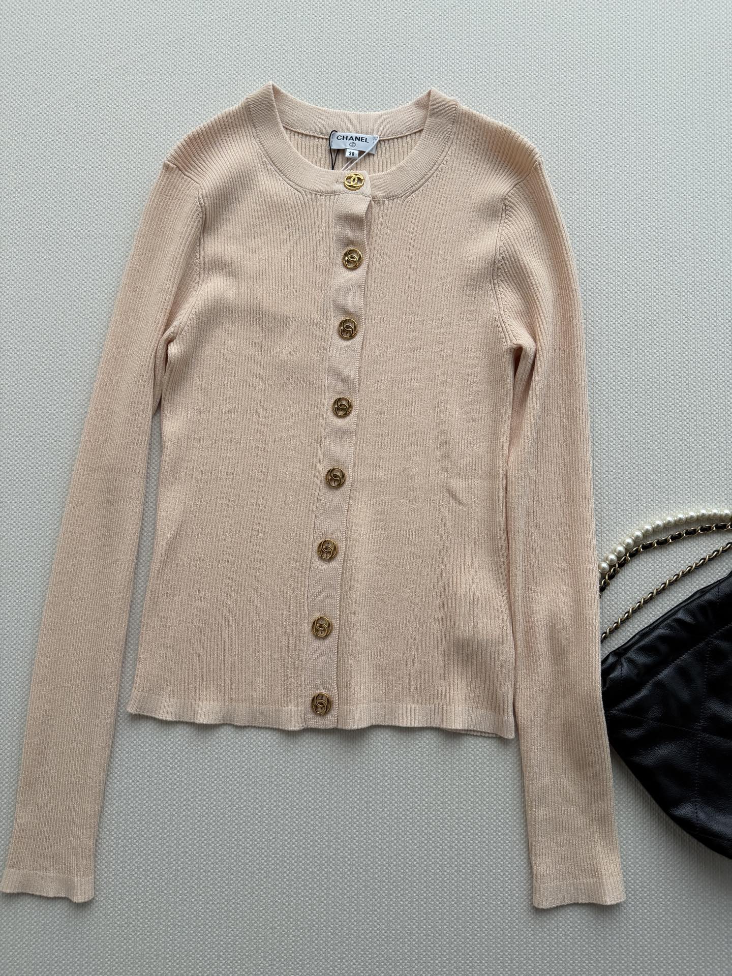 Vertical-Ribbed Knit Cardigan