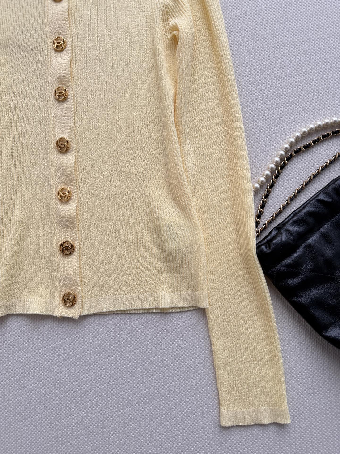 Vertical-Ribbed Knit Cardigan