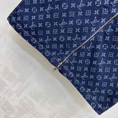 Louis Vuitton / 26 New Denim Skirt