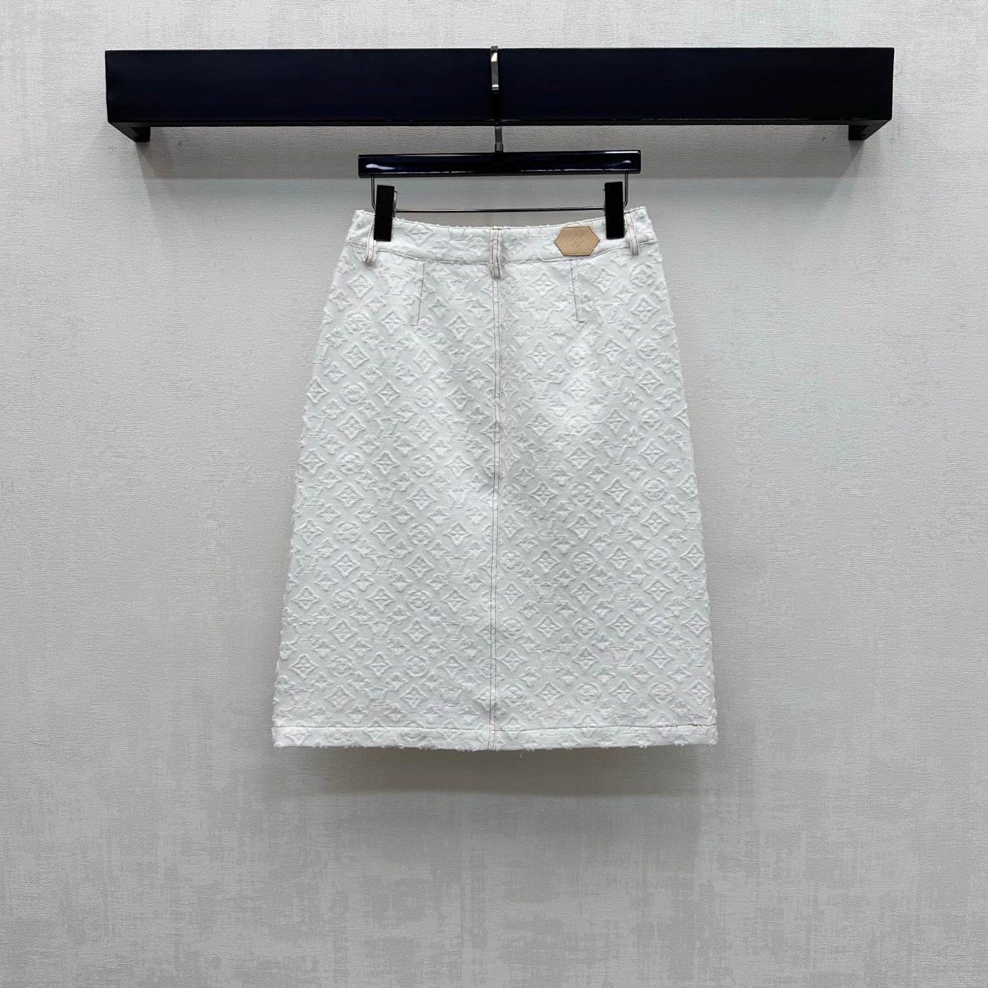 Louis Vuitton / 26 New Denim Skirt