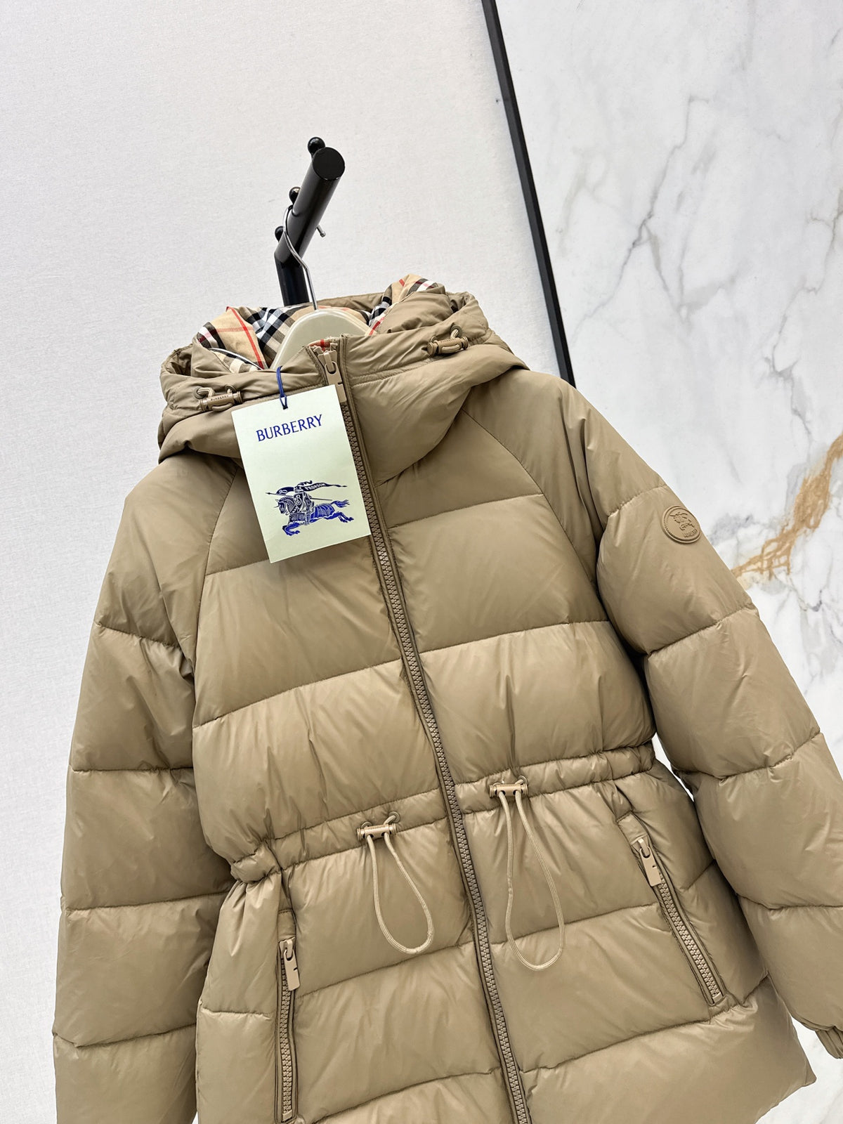 Burberry/26 Fall/Winter Latest Hooded Down Jacket