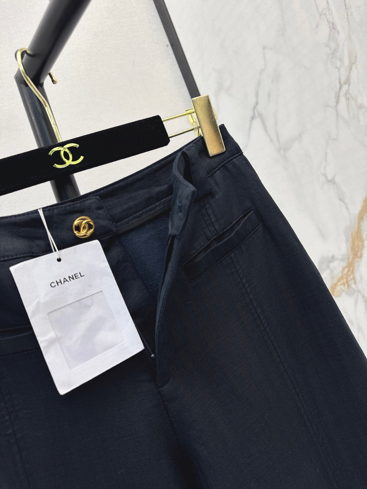 Chanel/26 Early Autumn Latest Straight-Leg Pants
