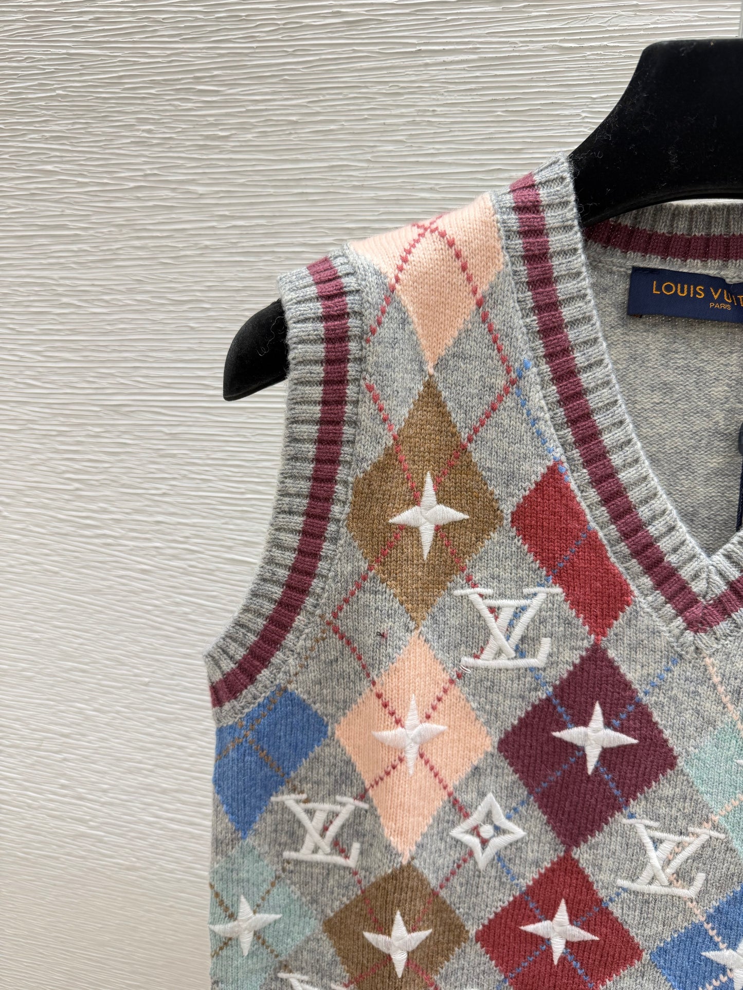 Louis Vuitton / 26 New Double C Stripe Hooded Knit Vest