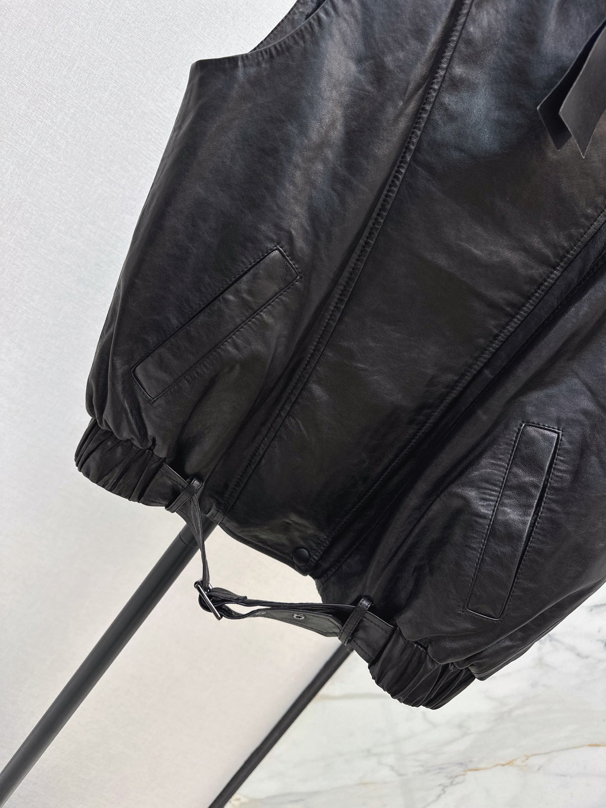Yves Saint Laurent/26 Early Spring Latest Leather Vest
