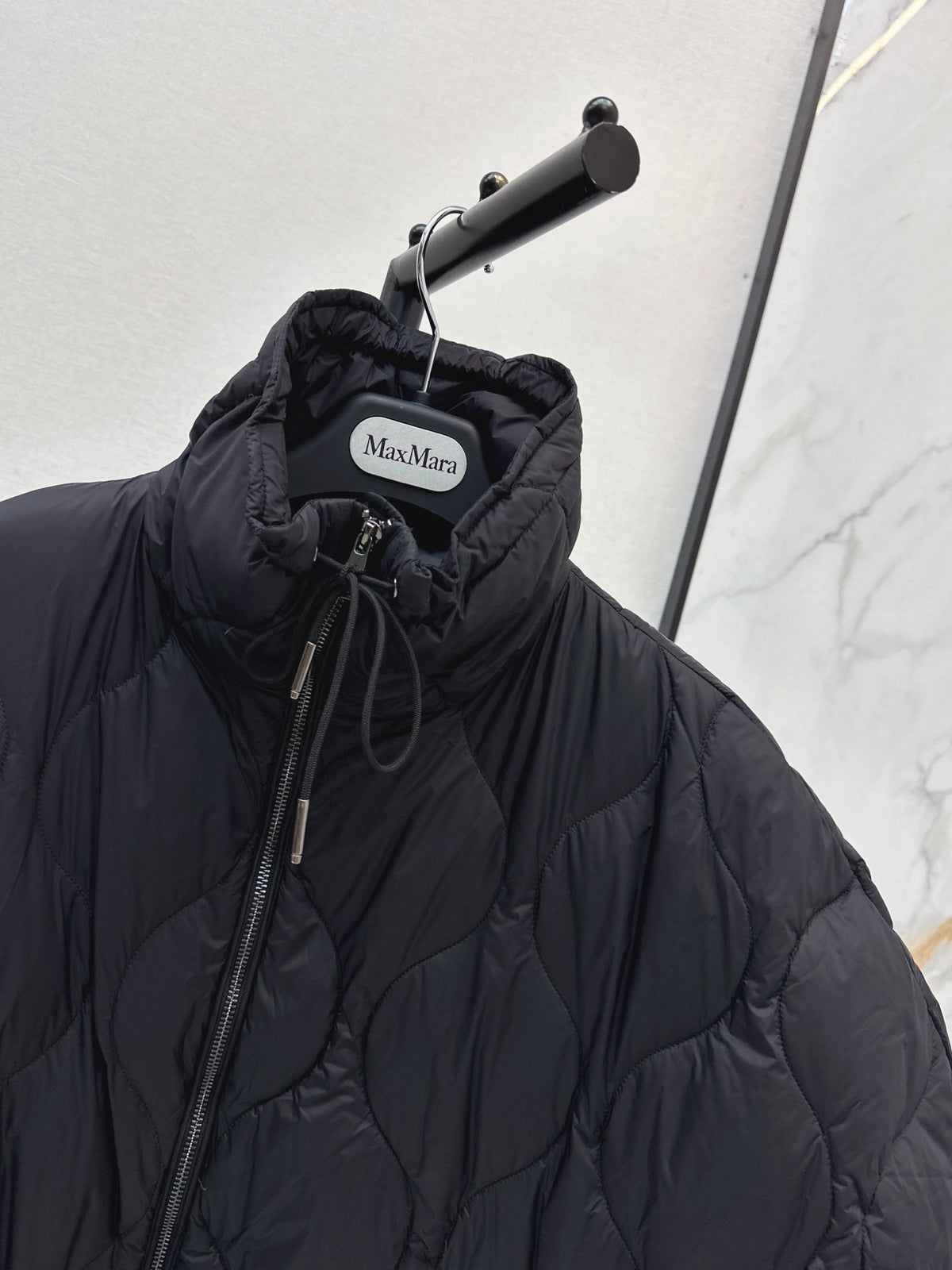 Max Mara/26 Fall and Winter Latest Cape-Style Stand Collar Down Jacket