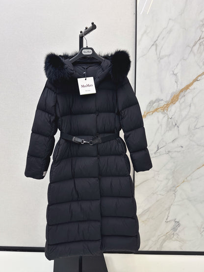 Max Mara/26 Fall/Winter Latest Large Fur Collar Hooded Down Jacket