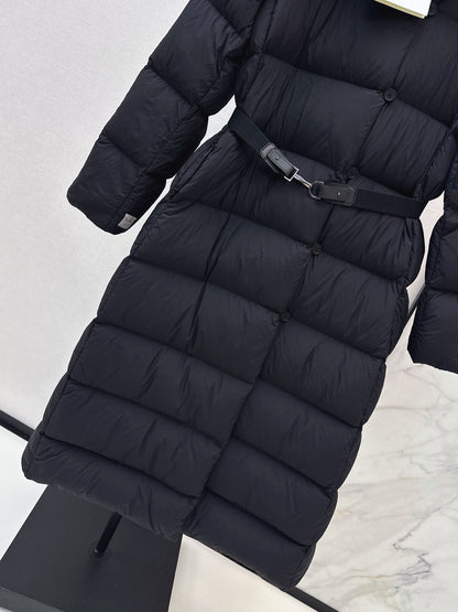Max Mara/26 Fall/Winter Latest Large Fur Collar Hooded Down Jacket