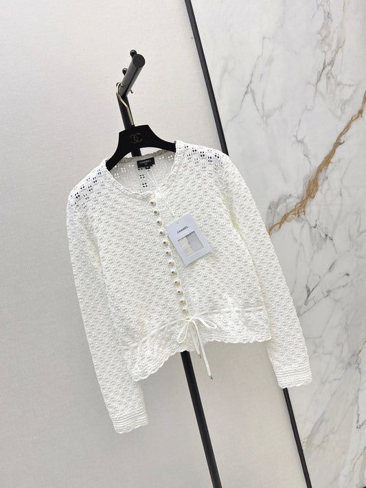 Chanel 26 Early Autumn Latest Floral Hollow Knit Cardigan