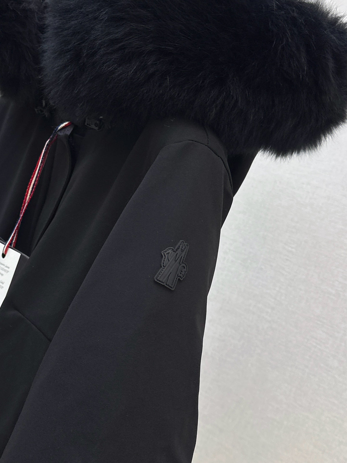 Moncler/26 Fall/Winter Latest Short Waist-Style Down Jacket