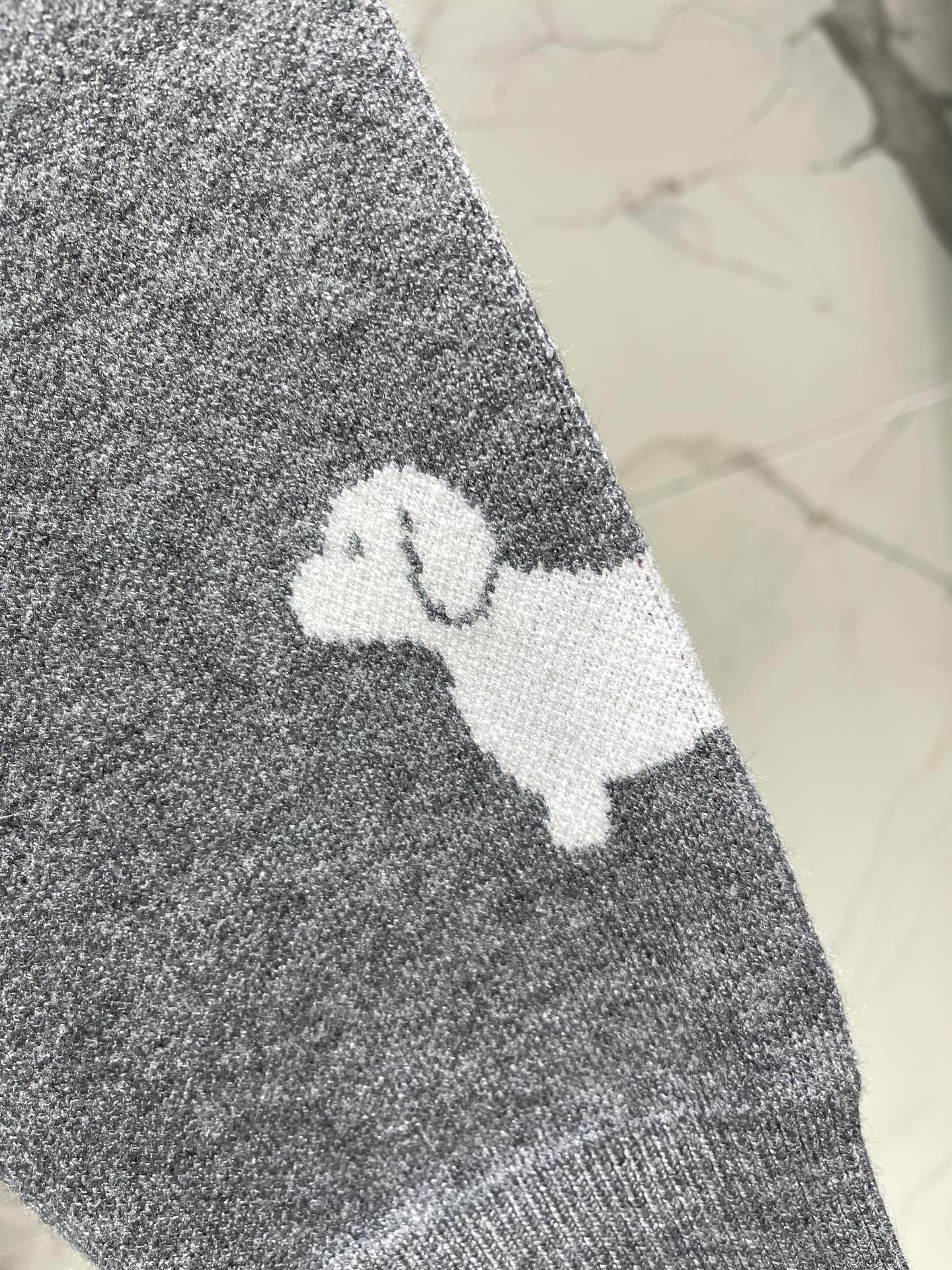 Thom Browne/26 Early Spring New Full-Print Puppy Cardigan Sweater