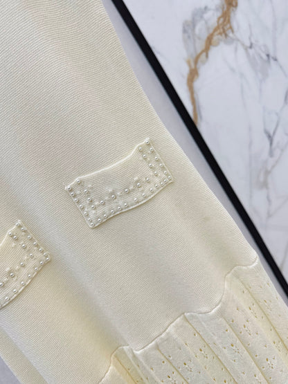 Chanel / 26 Early Autumn Latest Heavy Beaded Sleeveless Knit Dress
