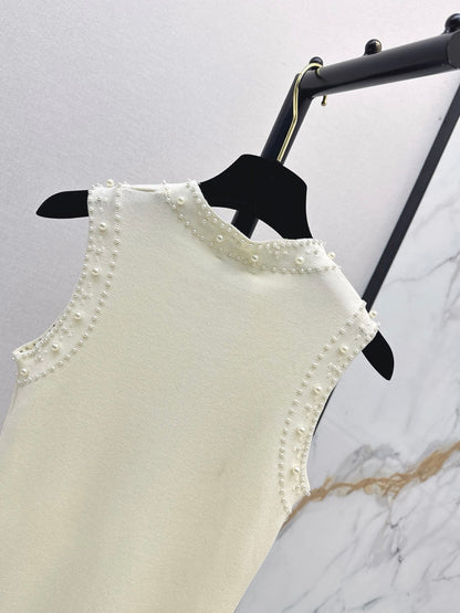 Chanel / 26 Early Autumn Latest Heavy Beaded Sleeveless Knit Dress