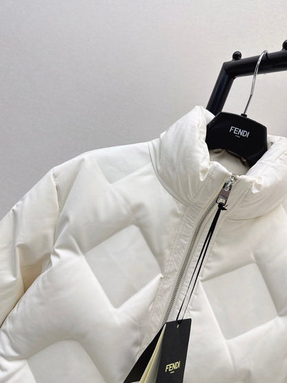 Fendi/26Latest Fall/Winter Down Jacket