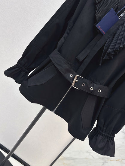 Louis Vuitton/26Latest Autumn/Winter Black Cropped Trench Coat