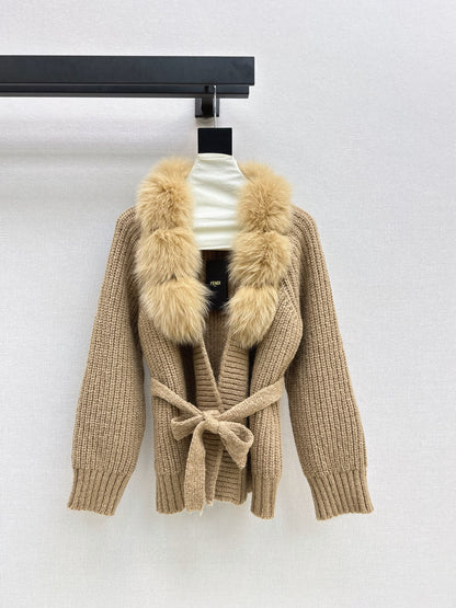 Fendi / 26 Fall/Winter Latest Fox Fur-Trimmed Knit Cardigan