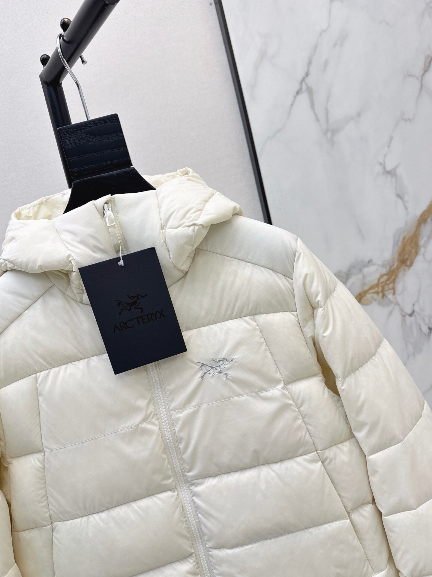 ARC'TERYX/ 26 Fall/Winter Latest Stand Collar Hooded Short Down Jacket