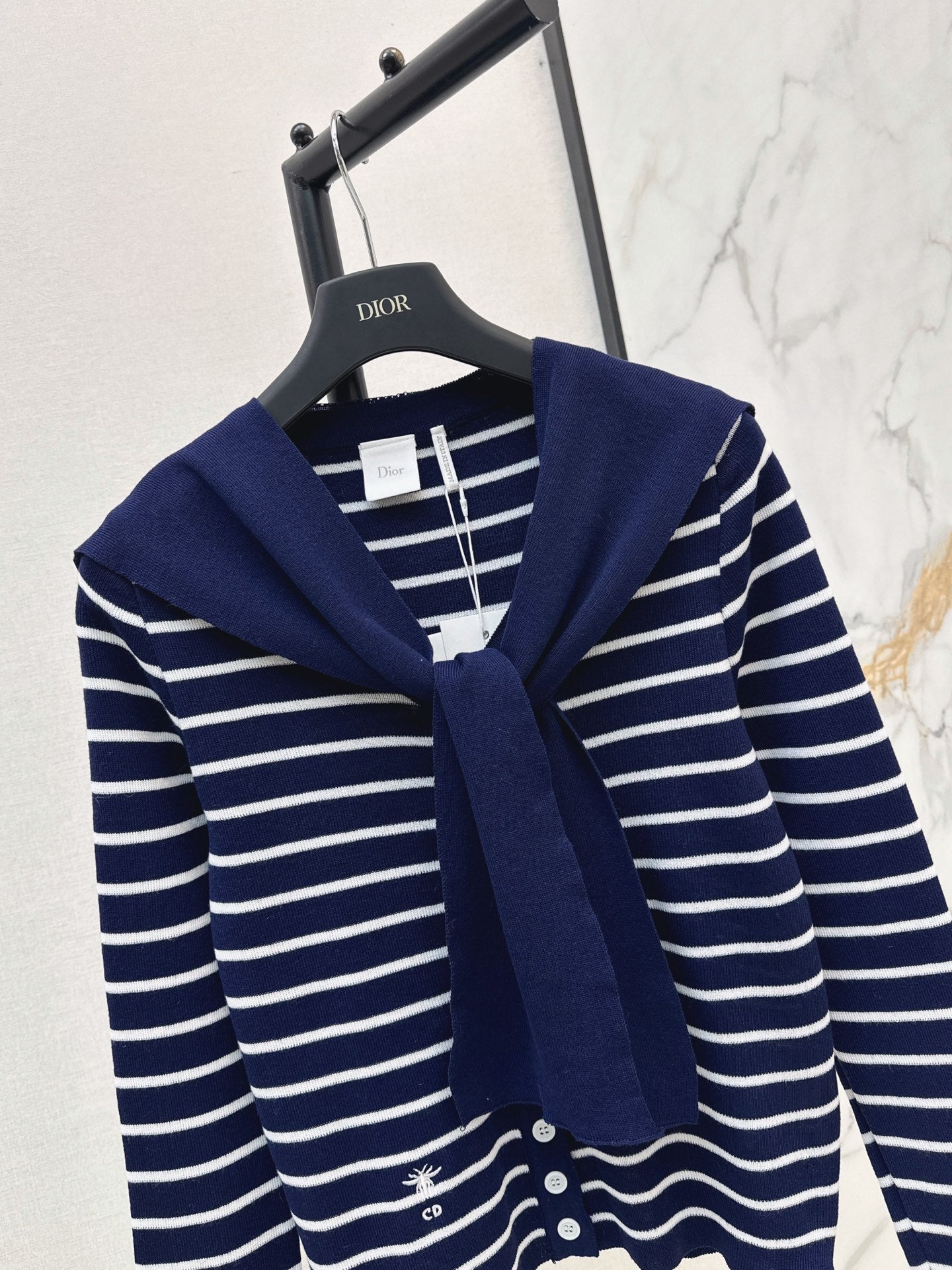 Dior/26 Early Autumn Latest Striped Knit Cardigan
