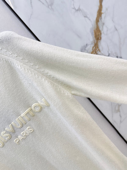 Louis Vuitton / 26 Fall/Winter Latest Crew Neck Knit Sweater