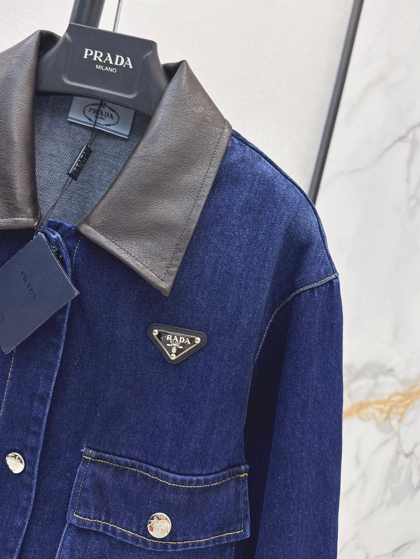 Prada/26 Fall-Winter New Color-Block Denim Jacket with Turn-Down Collar