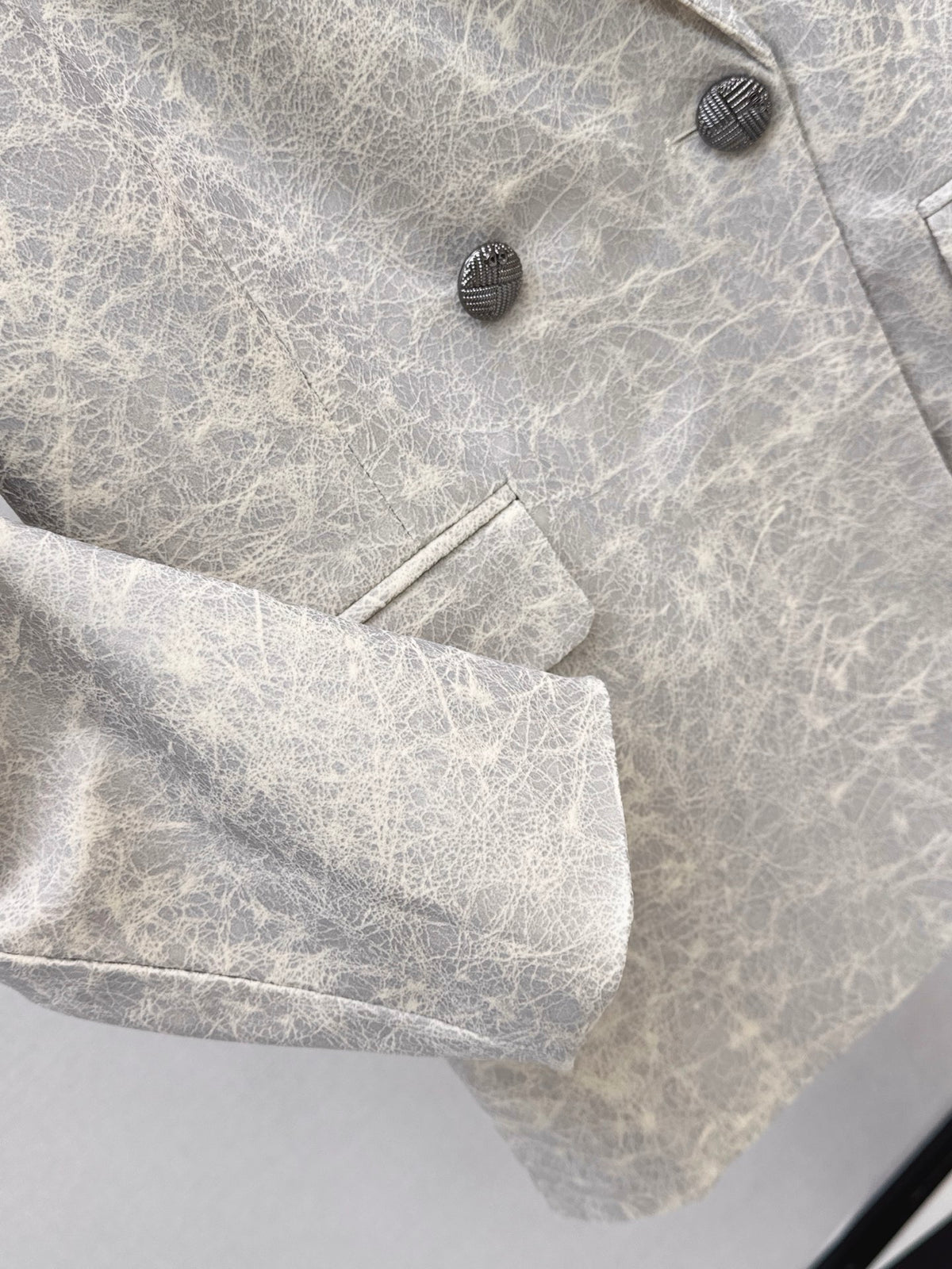 26 Fall/Winter Latest Double-Breasted Simple and Stylish Suit Jacket