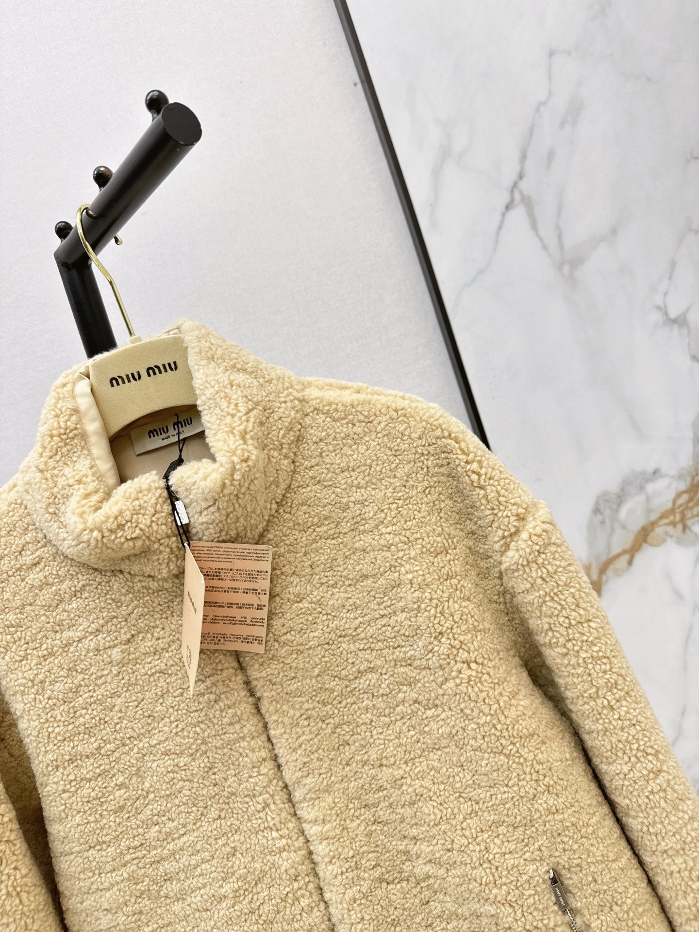 MiuMiu/26 Fall-Winter Latest Eco-Friendly Faux Shearling Jacket