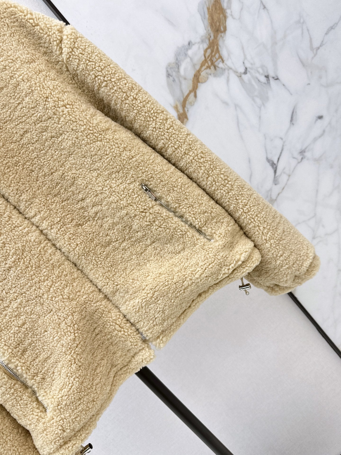 MiuMiu/26 Fall-Winter Latest Eco-Friendly Faux Shearling Jacket