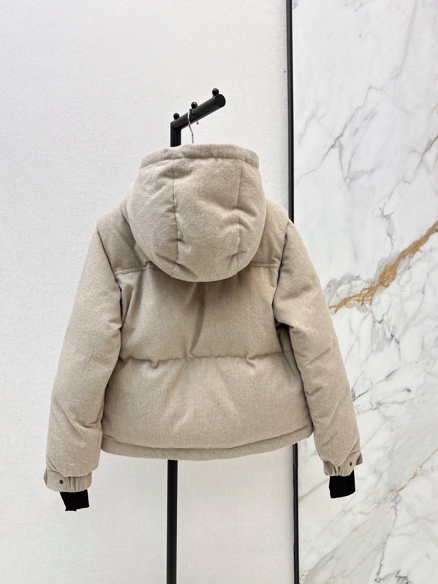 Moncler/26 Fall/Winter Latest Detachable Sleeve Down Puffer Jacket