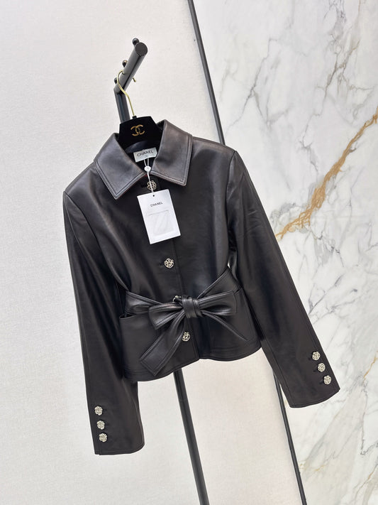 Chanel/26 Early Autumn Latest High-End Handmade Workshop Trench-Style Leather Jacket