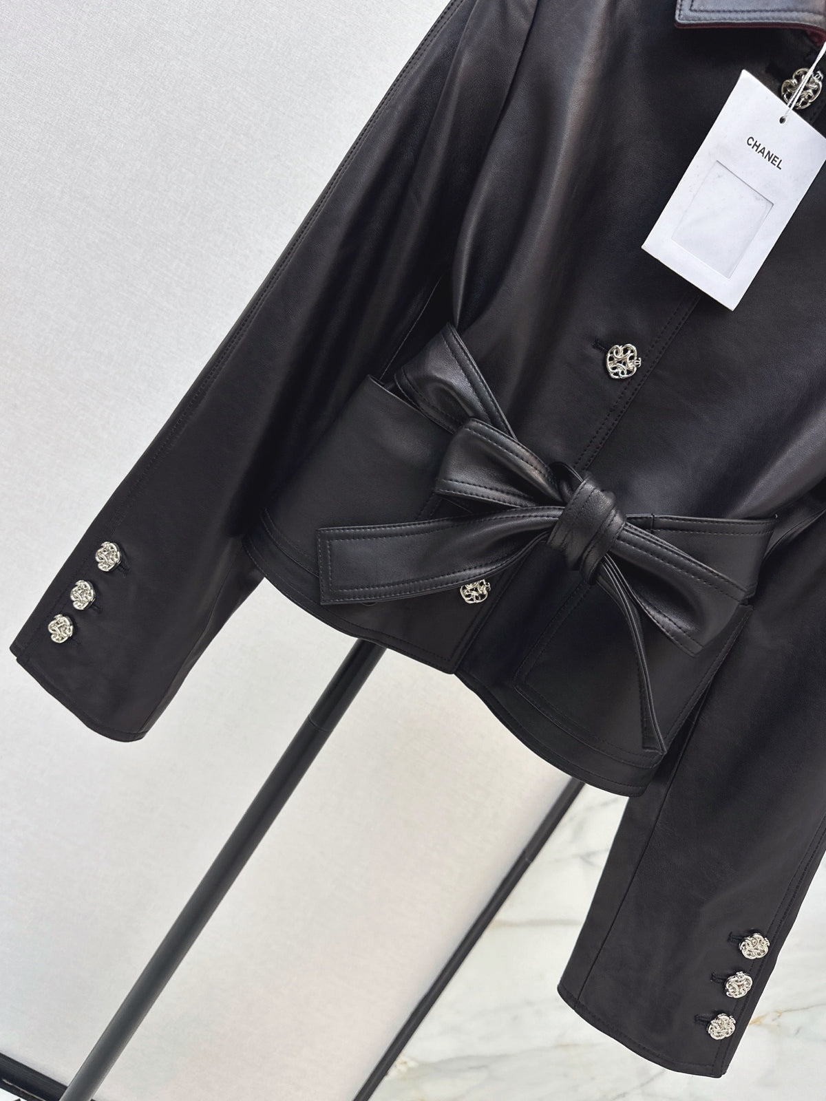 Chanel/26 Early Autumn Latest High-End Handmade Workshop Trench-Style Leather Jacket