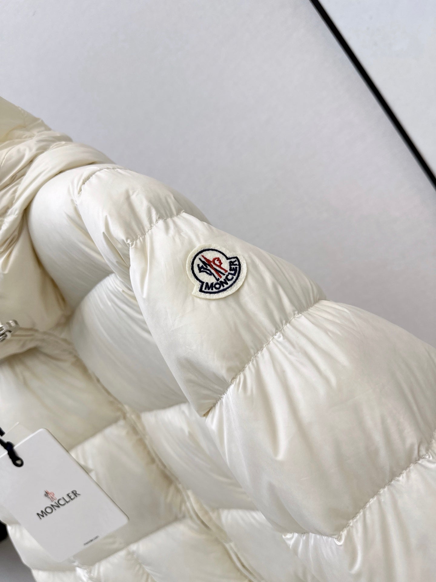 Moncler/26 Fall/Winter Latest Hooded Double-Pocket Down Jacket