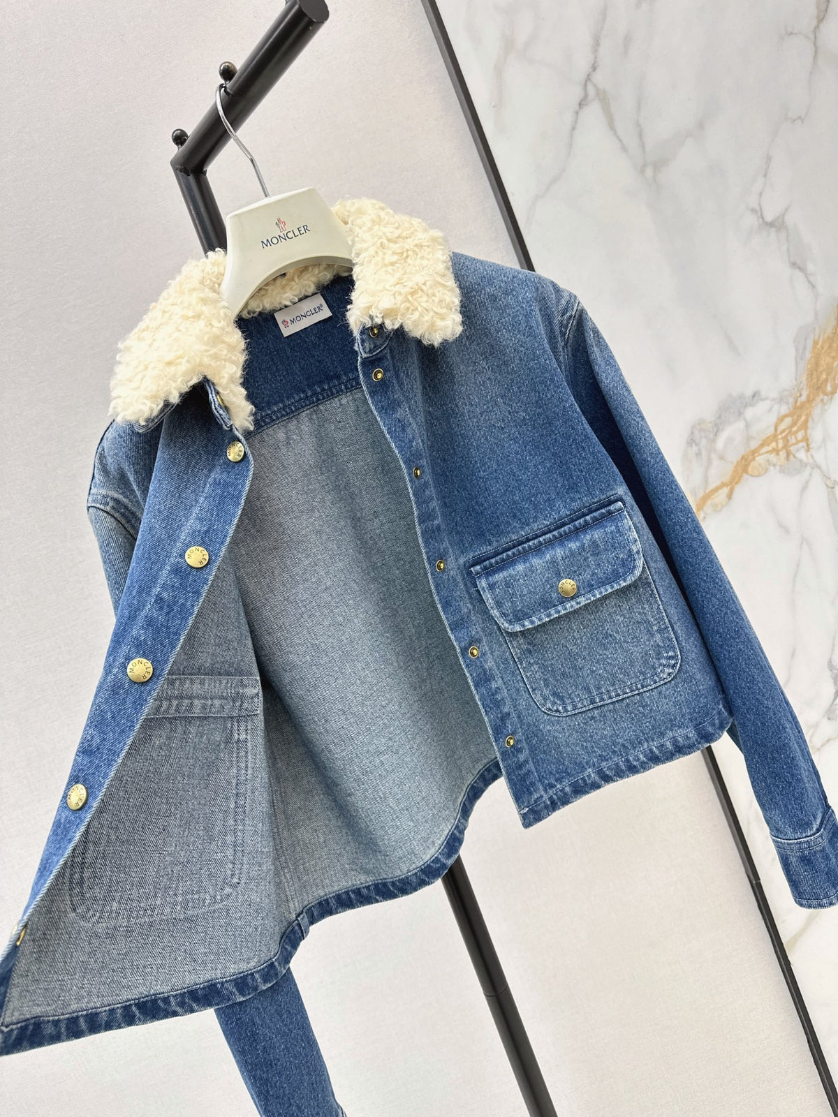 26 Autumn/Winter Latest Teddy Fur Collar Denim Jacket